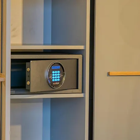 Hotel Vienna House Easy By Wyndham 4*