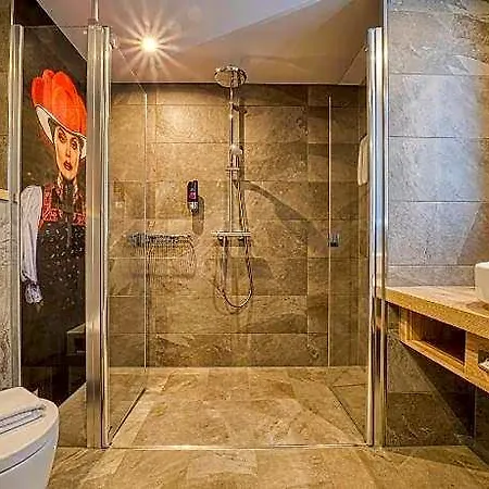 Dormero מלון 4*