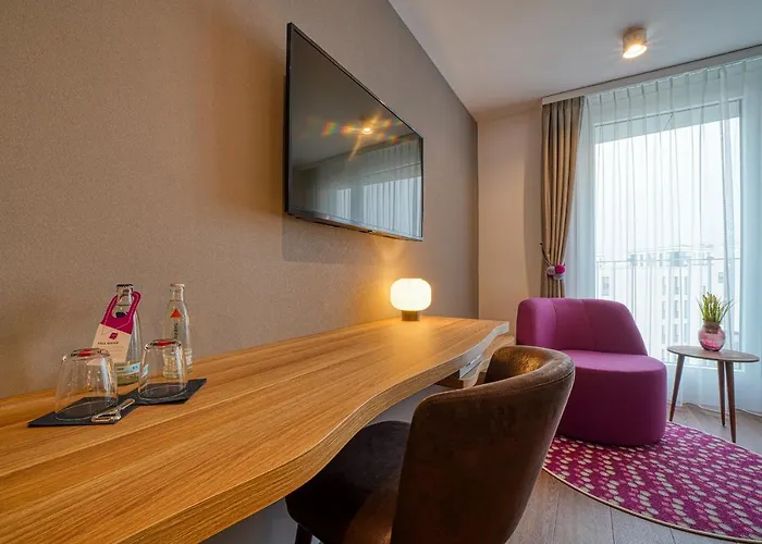 Hotel Vienna House Easy By Wyndham 4*