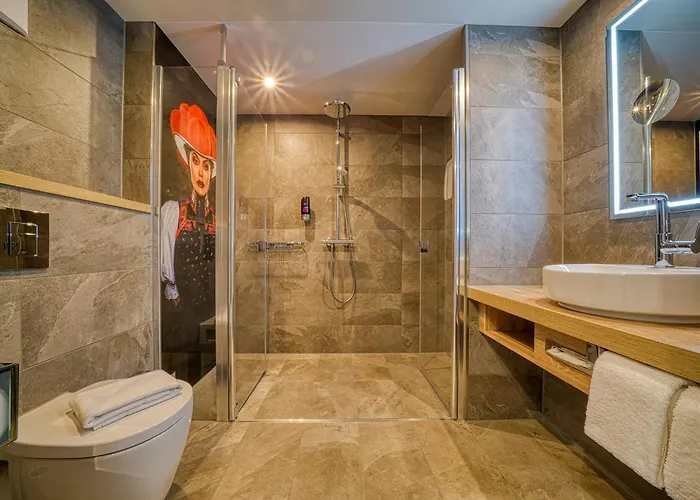 Hotel Vienna House Easy By Wyndham 4*